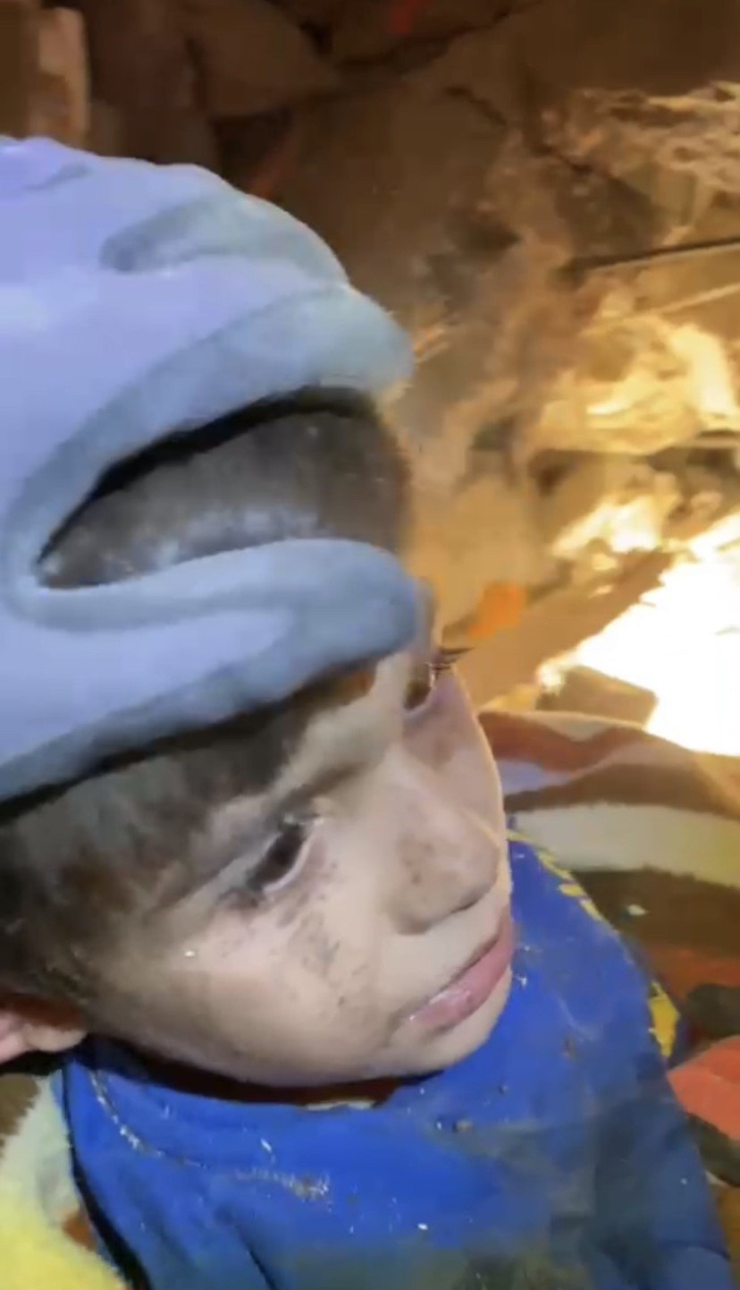 5 yaşındaki Mehmet 45 saat sonra umut oldu