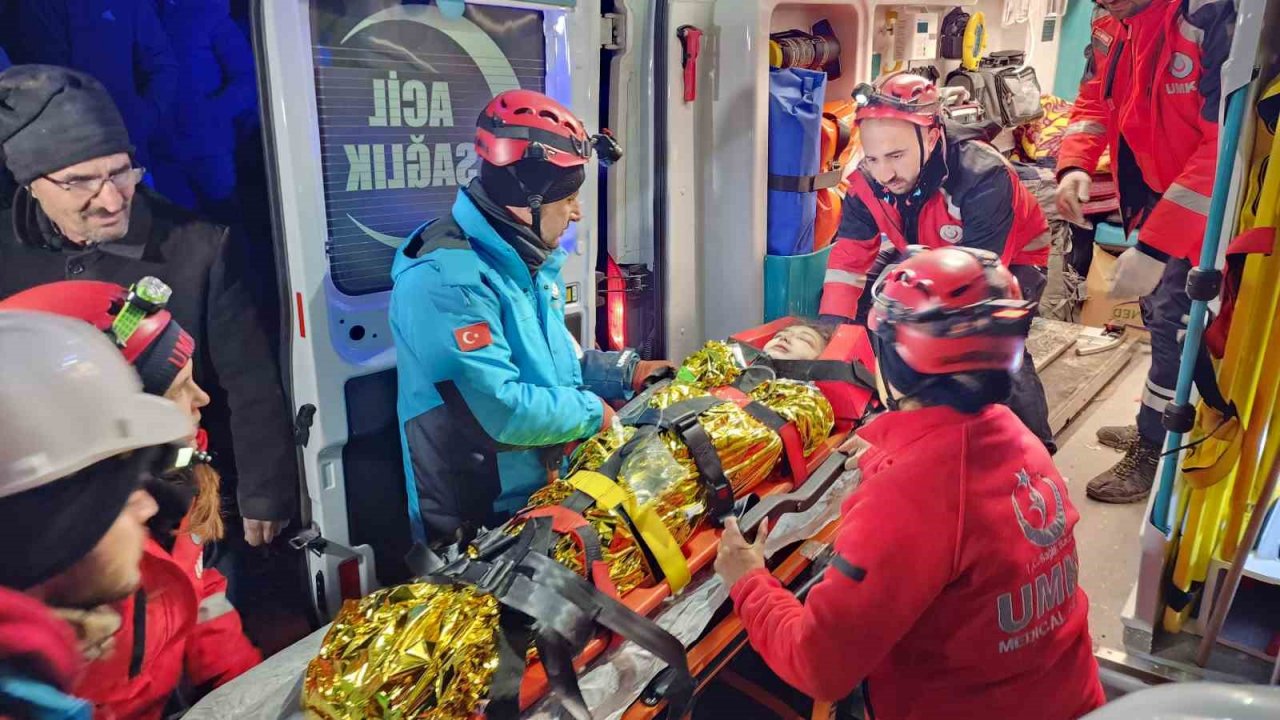 Adıyaman’da sevindiren haber: Küçük Buse 47 saat sonra kurtarıldı