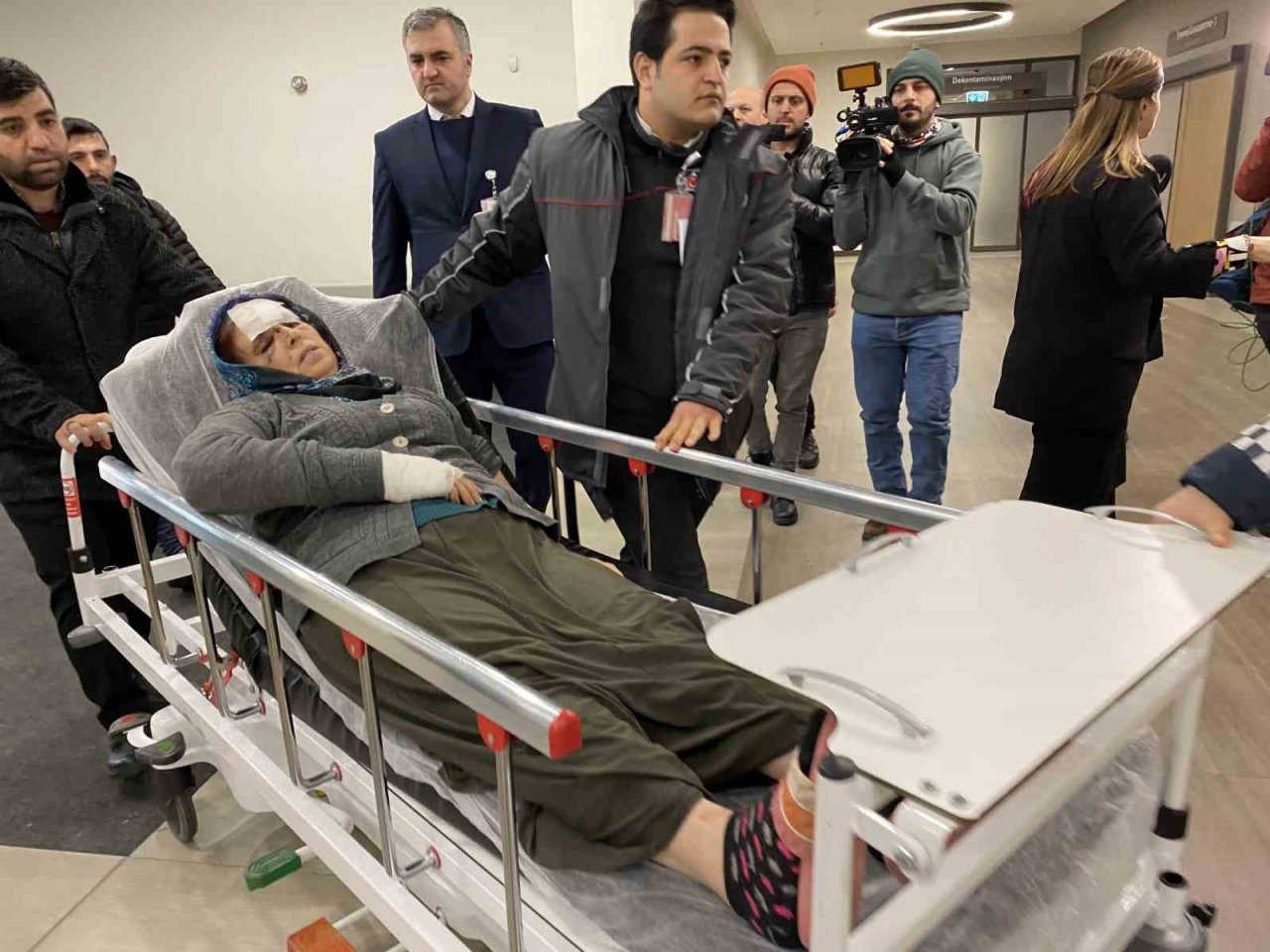 Depremzedelerin yakınları konuştu