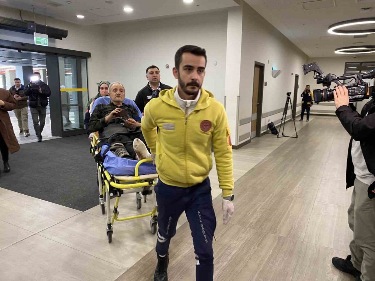 Depremzedelerin yakınları konuştu