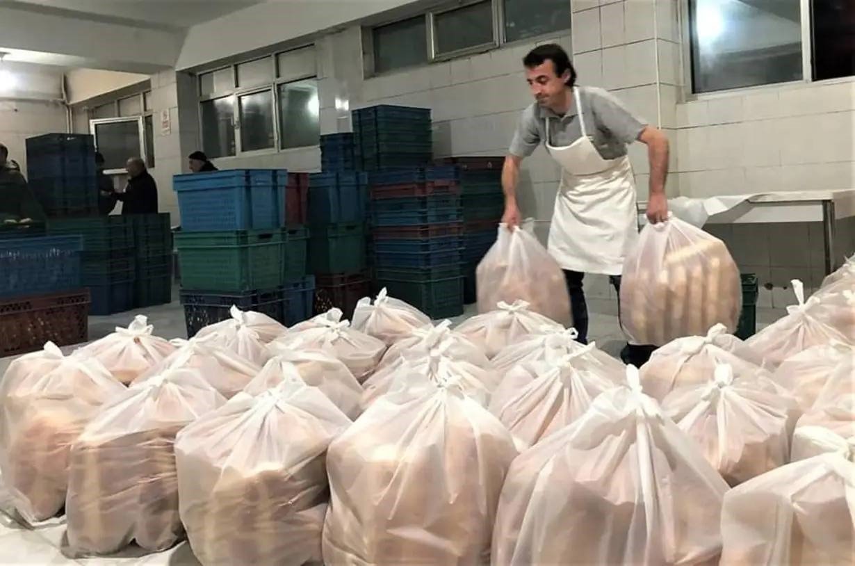 Bayburt halkının yüreği deprem bölgesinde atıyor yardımlar hız kesmeden devam ediyor