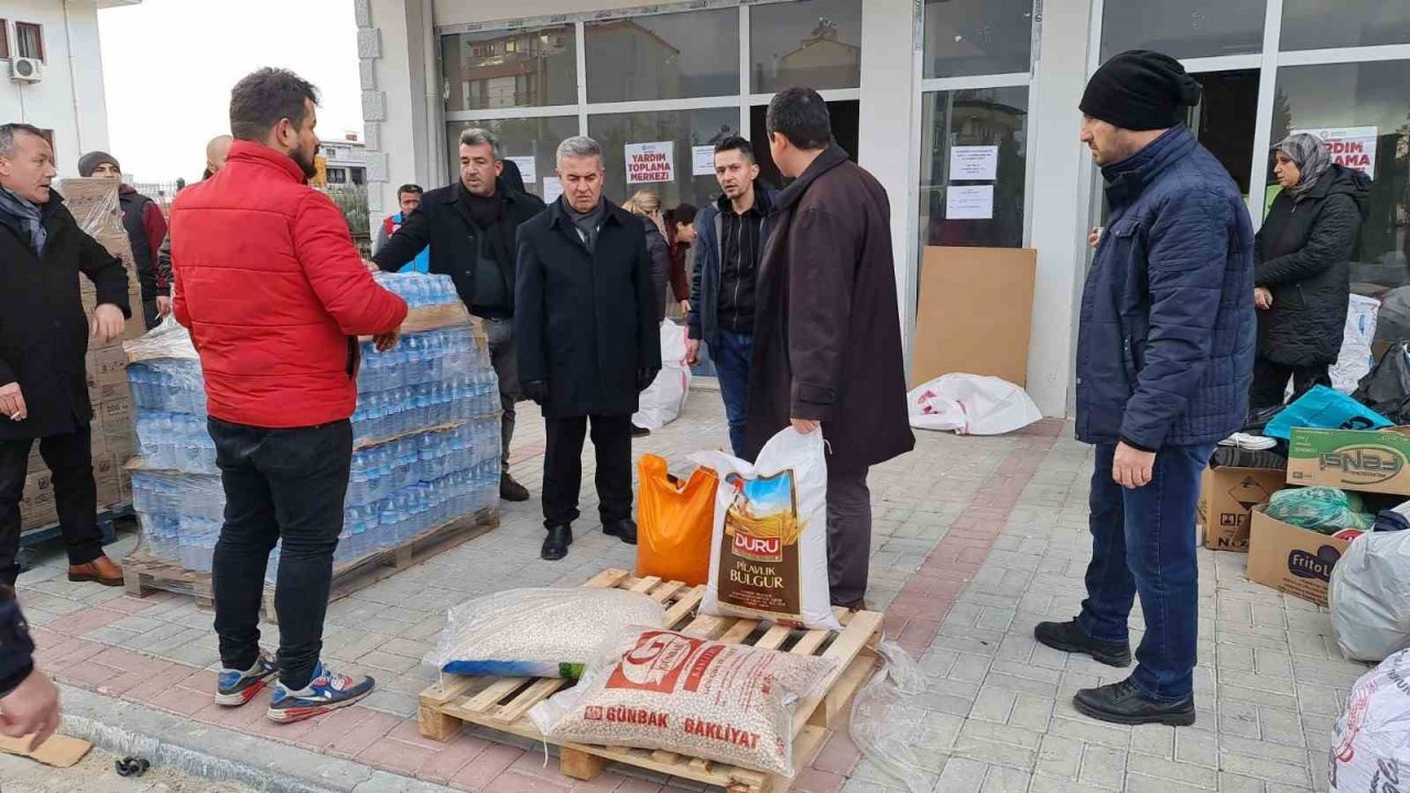Buharkentliler depremzedeler için tek yürek oldu