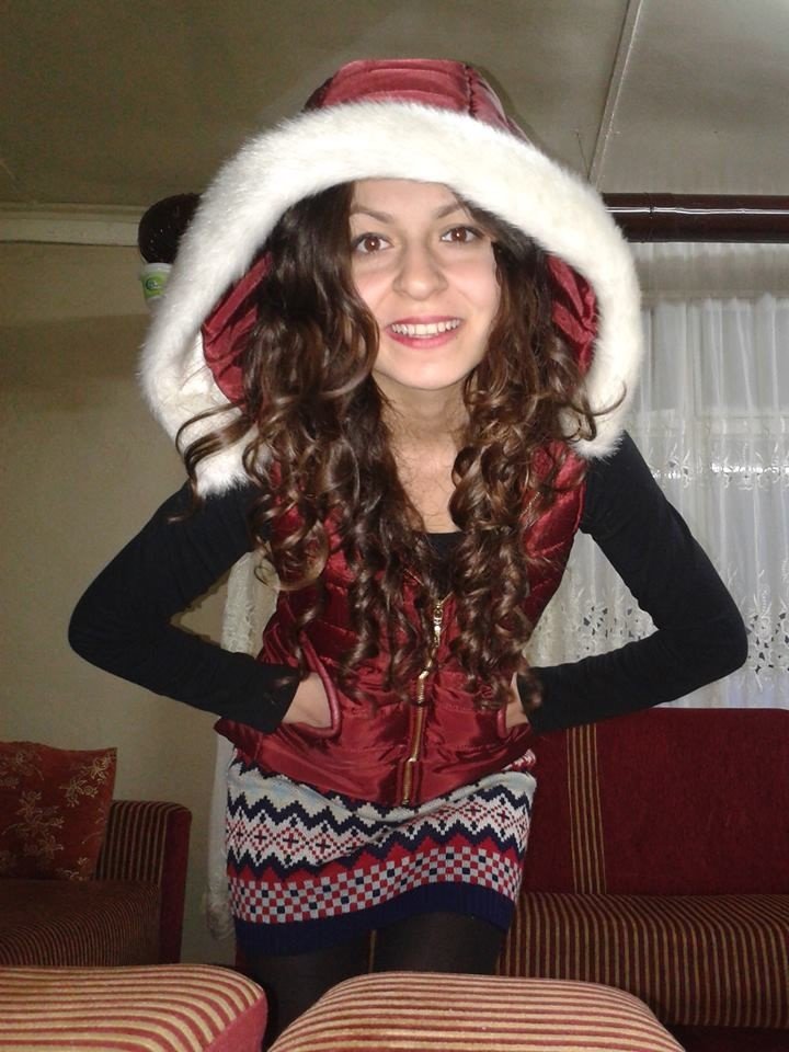 Büşra öğretmen depremde hayatını kaybetti