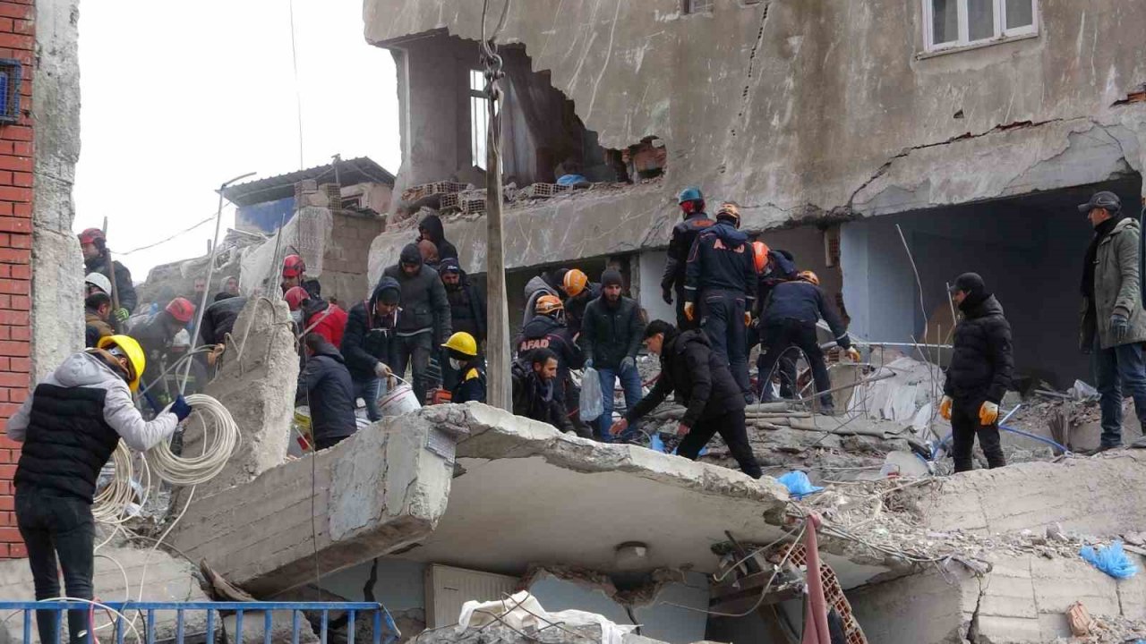 Bir cansız bedene daha ulaşıldı, ağıtlar yükseldi