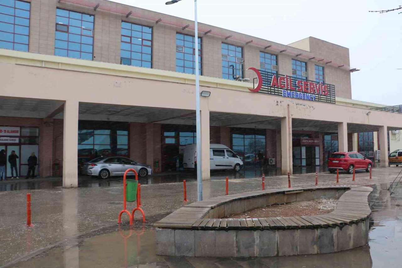 Adıyaman ve Diyarbakır’da depremden sağ çıkanlar o anları anlattı