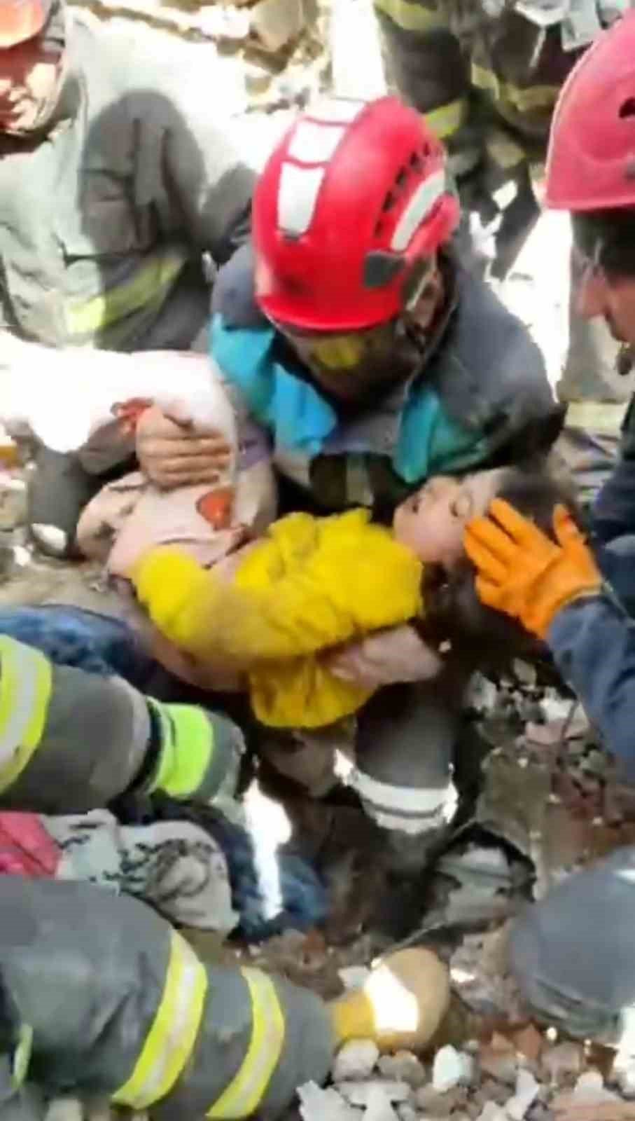 Küçük kız 36 saat sonra kurtarıldı