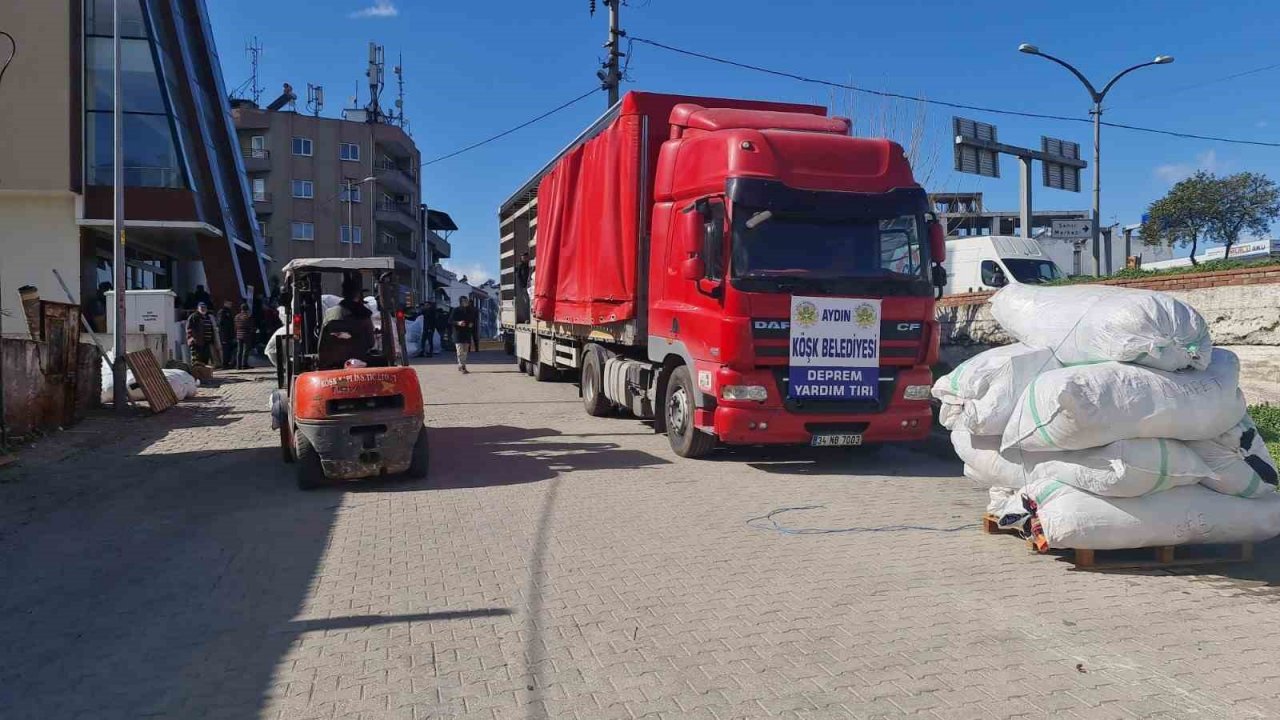 Köşk halkının şefkat eli deprem bölgesinde