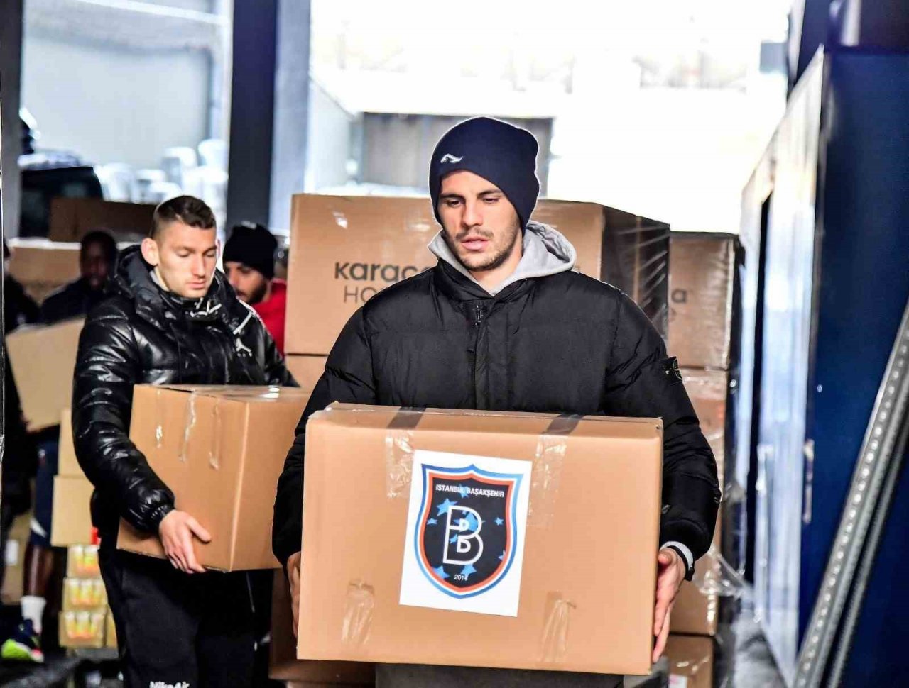 Medipol Başakşehir’den depremzedelere yardım