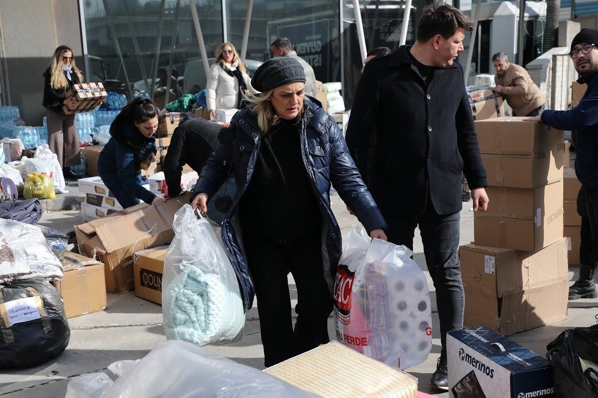 AK Parti İzmir tek yürek