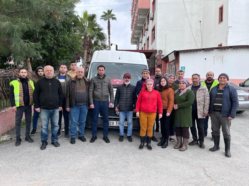 Mersin İl Milli Eğitim Müdürlüğü deprem bölgesinde yemek hizmeti verdi