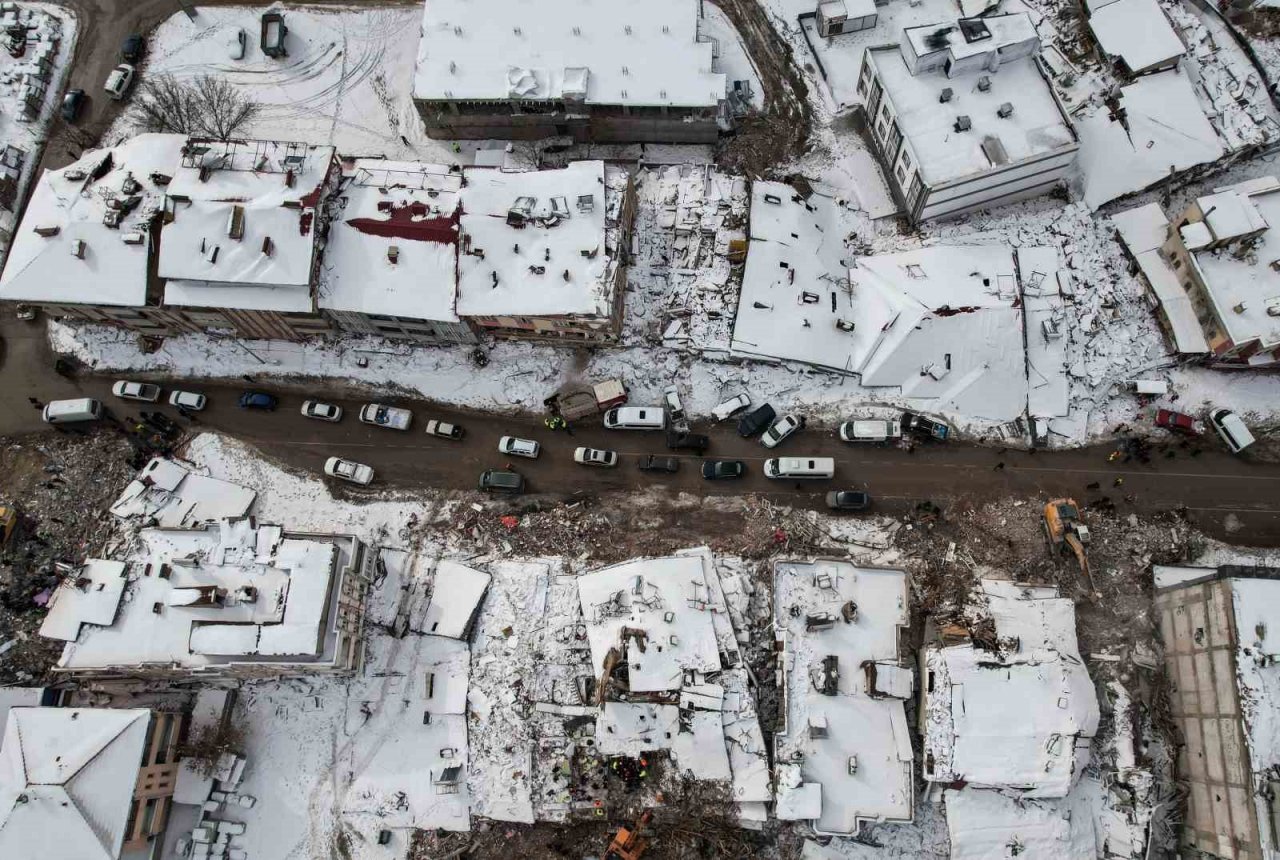 Elbistan’da acı manzara havadan görüntülendi