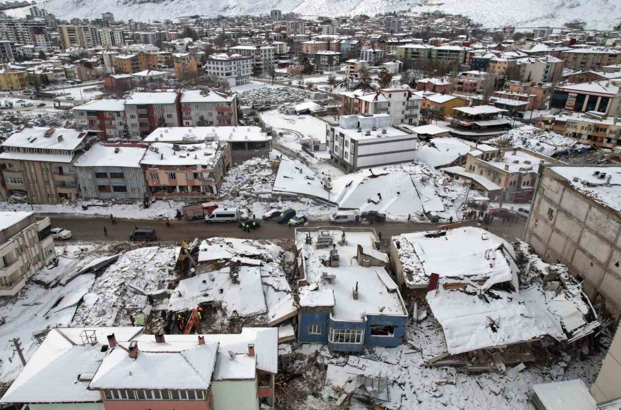 Elbistan’da acı manzara havadan görüntülendi