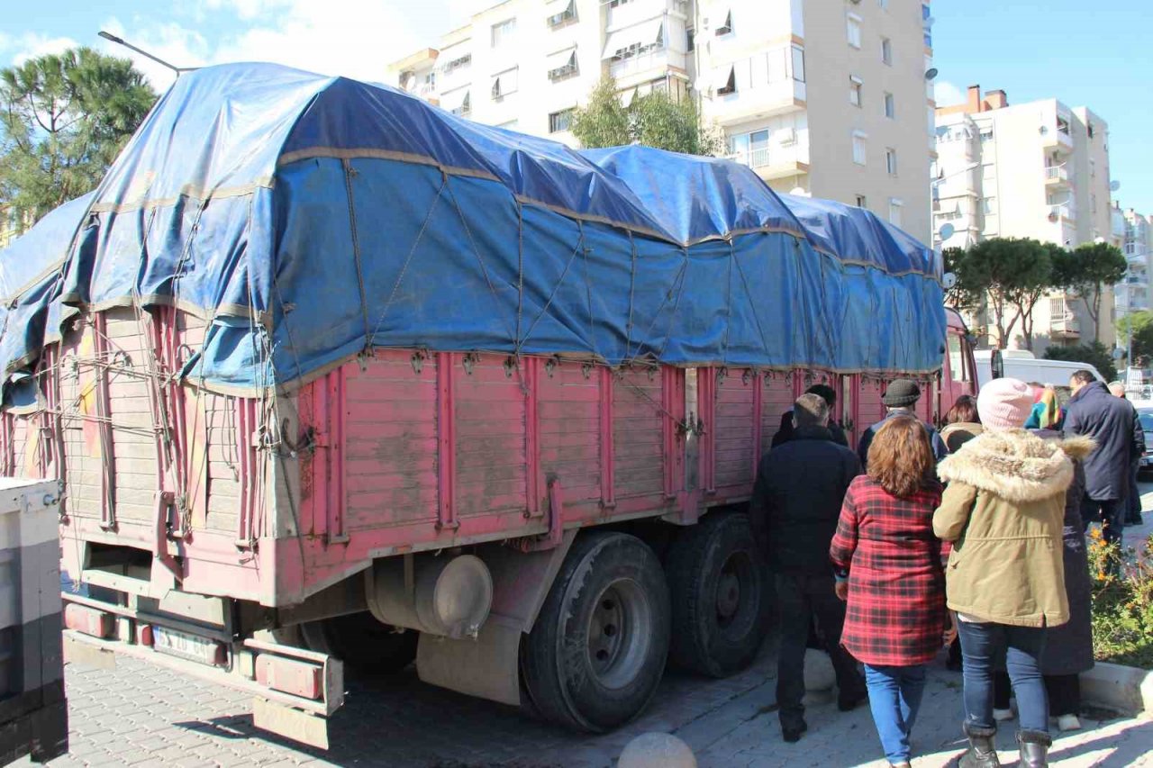 İzmir’den deprem bölgesine en anlamlı yardım