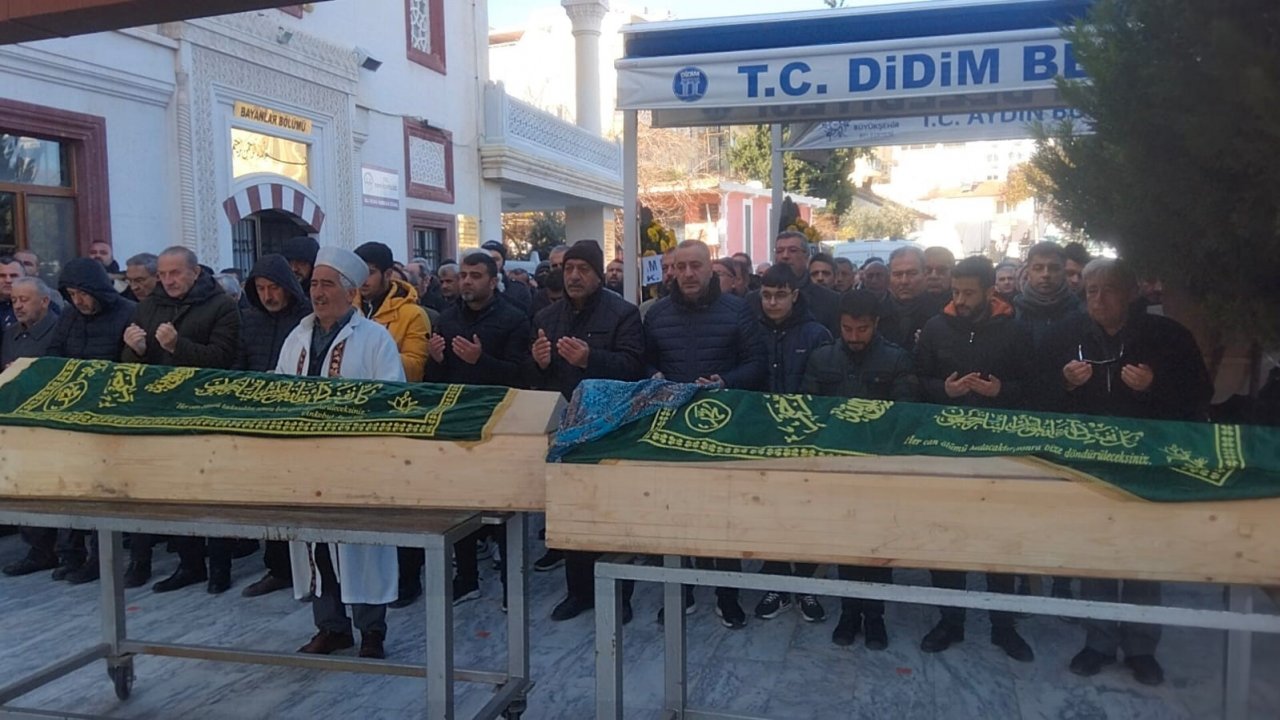 Depremde hayatını kaybeden karı koca son yolculuğuna uğurlandı