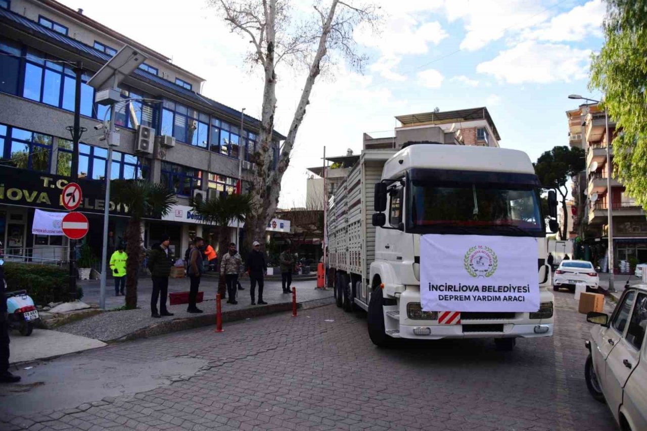 İncirliova’da vatandaşlar deprem bölgesi için tek yürek oldu