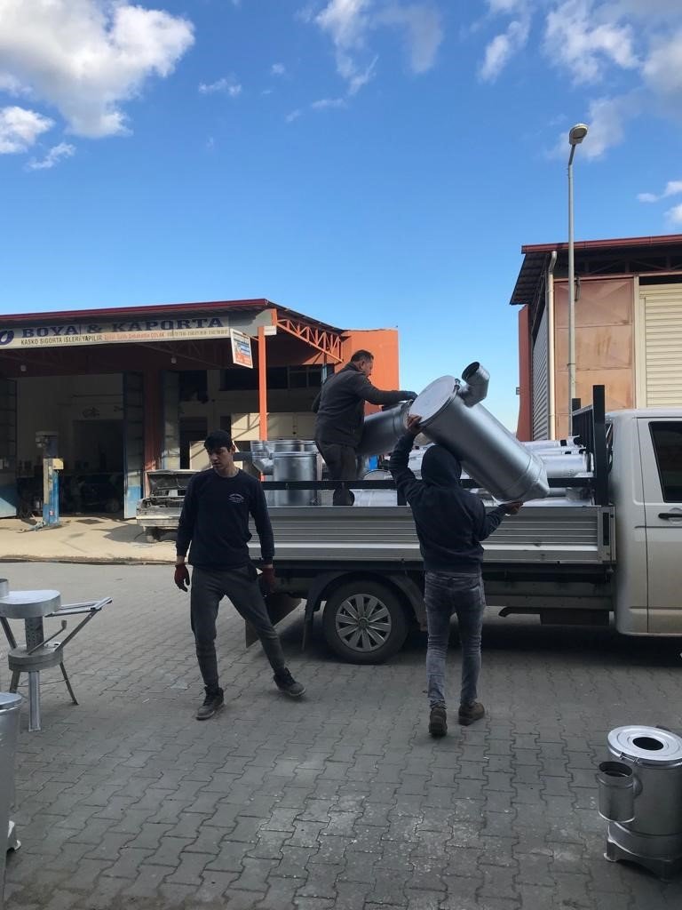 Bozdoğan’dan deprem bölgesine 380 adet soba desteği