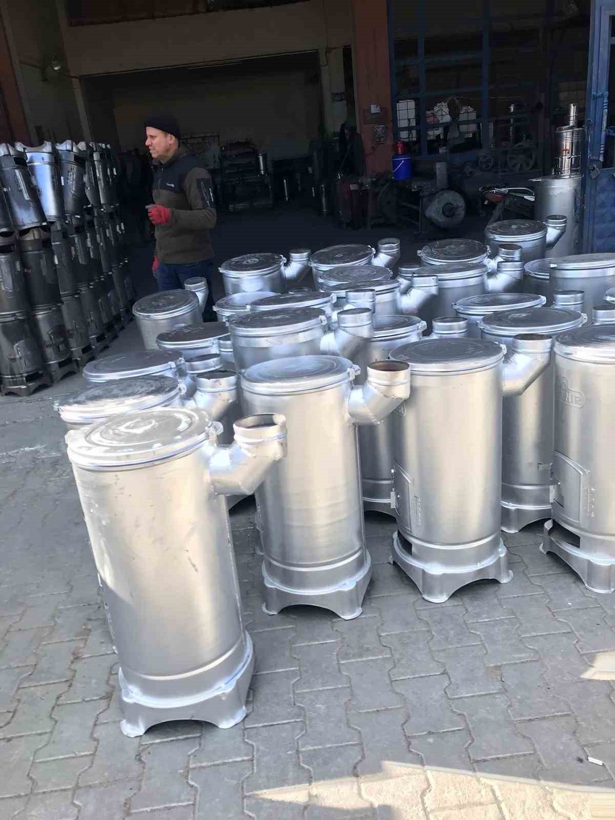 Bozdoğan’dan deprem bölgesine 380 adet soba desteği