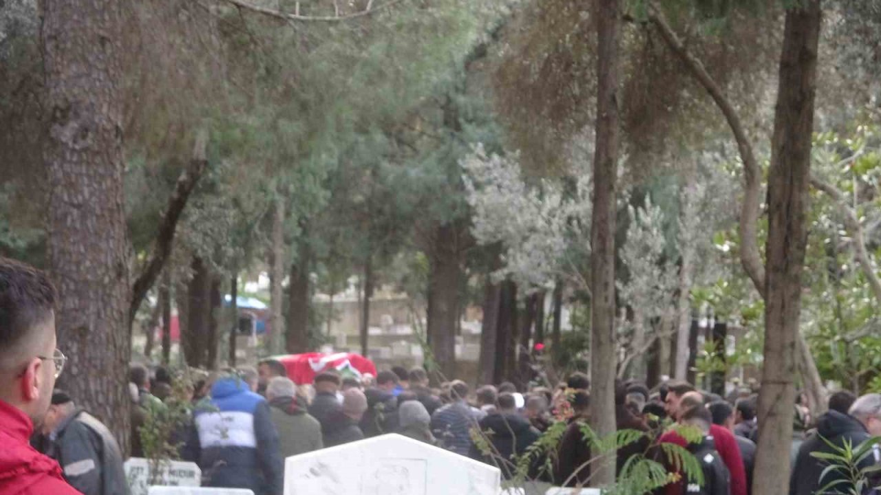 Depreme Adıyaman’da yakalanan rehber Marmaris’te toprağa verildi