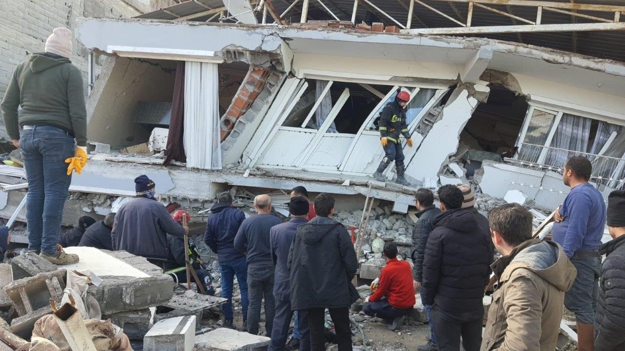 Kayseri OSB, deprem yardımları koordinasyonun merkezi oldu