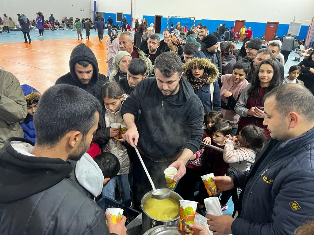 Deprem seferberliği