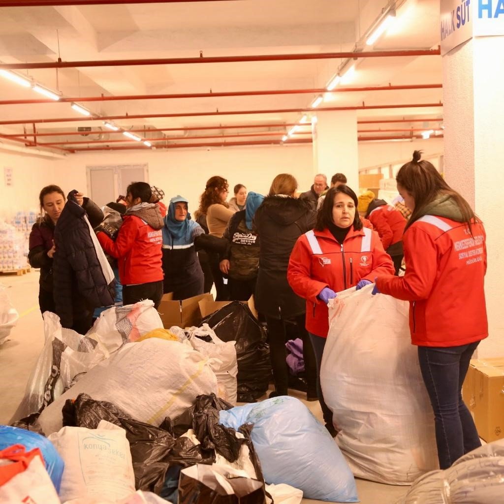 Merkezefendi’nin mobil aşevi deprem bölgesinde hizmet verecek