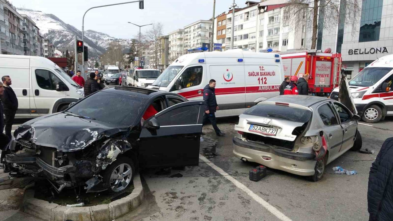 Ordu’da trafik kazası: 2 yaralı