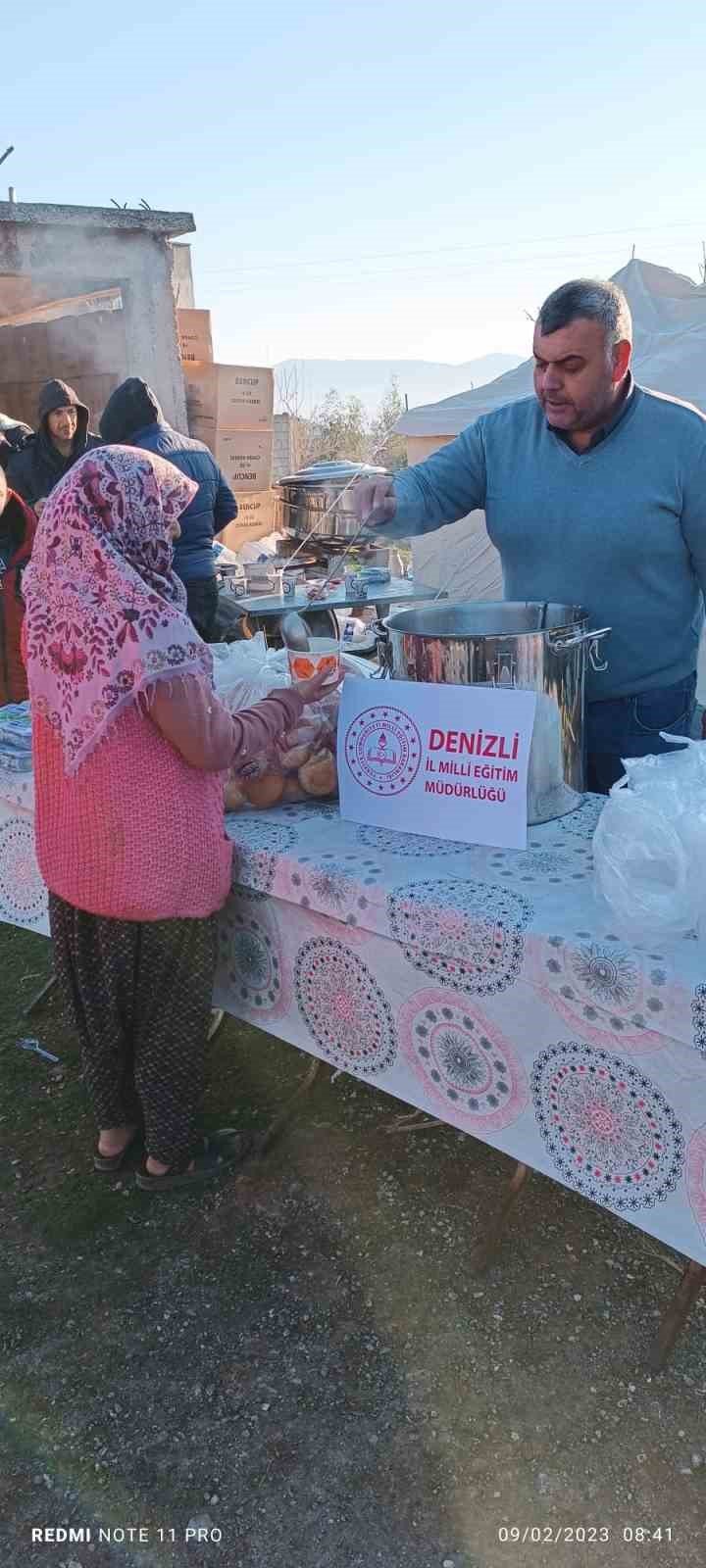 Denizli’nin sahra mutfağı deprem bölgesinde hizmete başladı