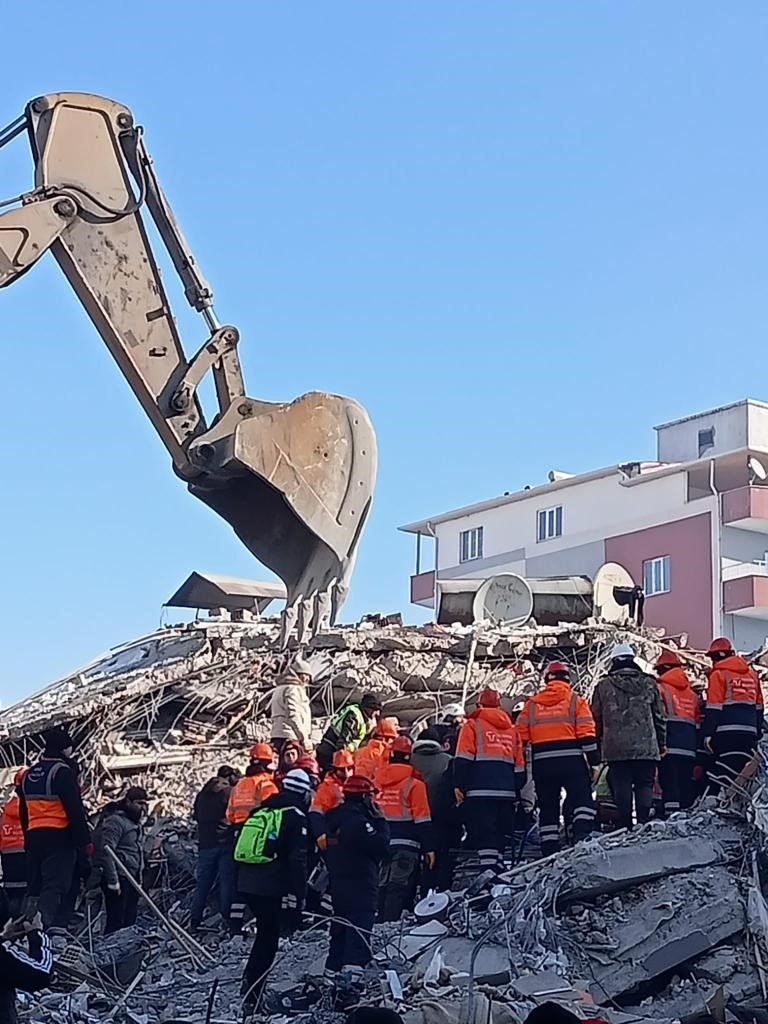 80 saat sonra inanılmaz kurtuluş