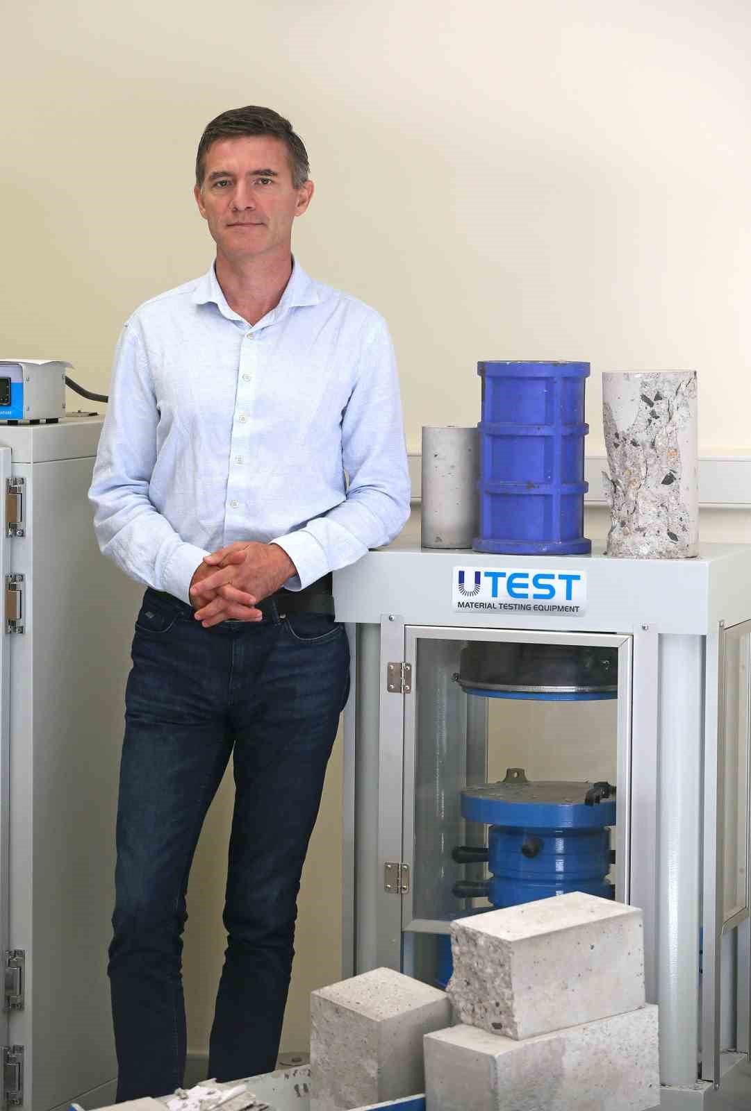 Prof. Dr. Özgür Eğilmez: "Yetkin mühendislik sistemi hayata geçirilmeli"