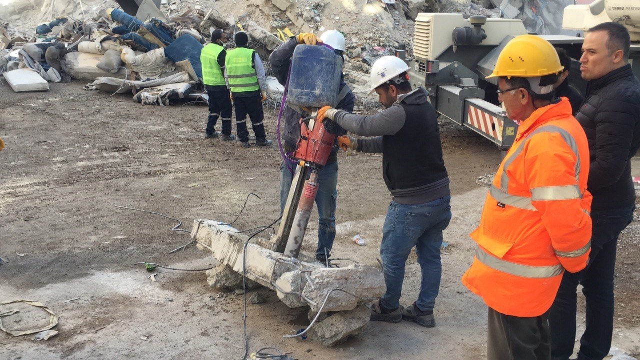 Adana’da depremde "ihmal" soruşturması