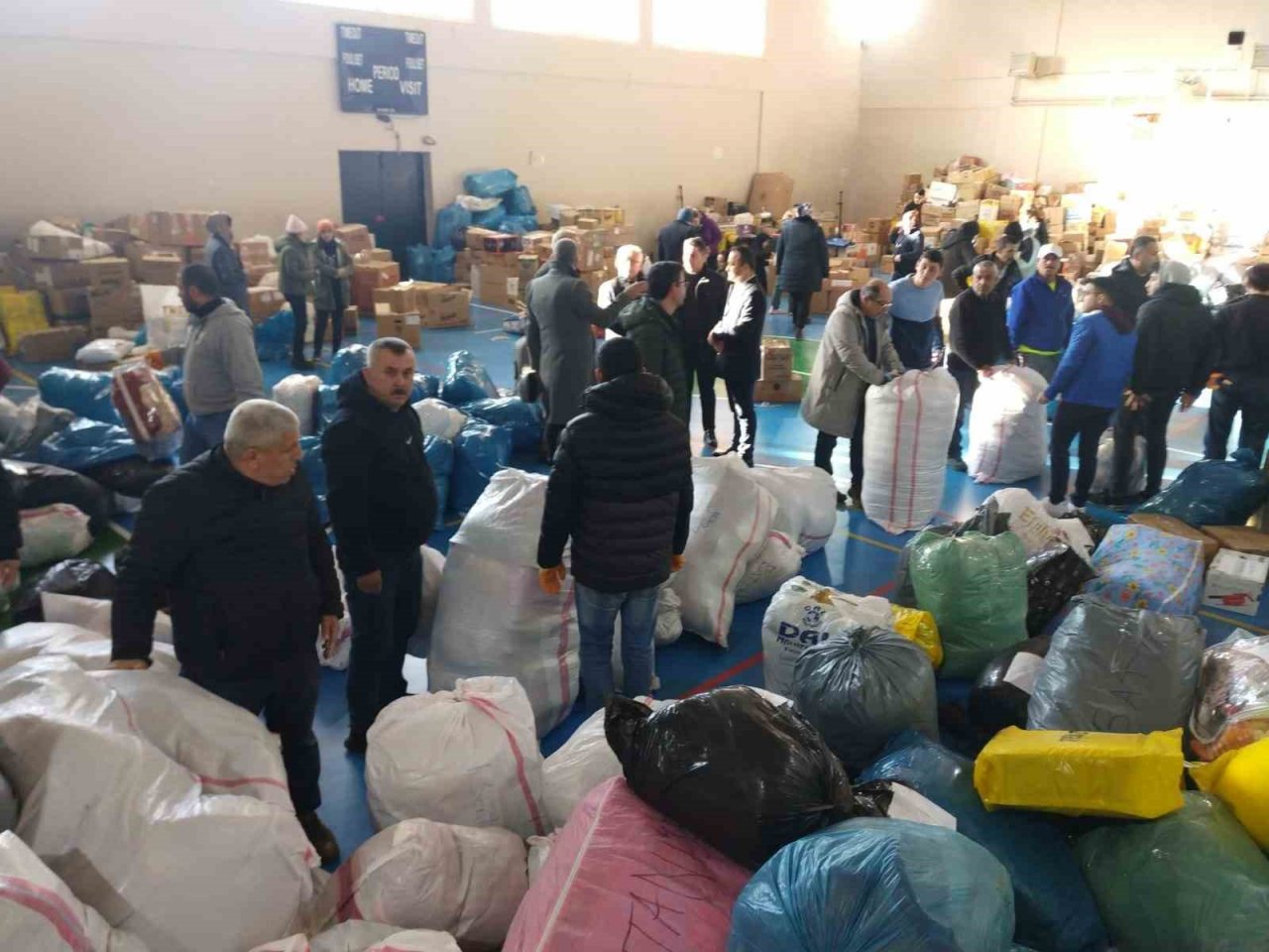 Aydın Milli Eğitim ailesi tek yürek deprem bölgesinde