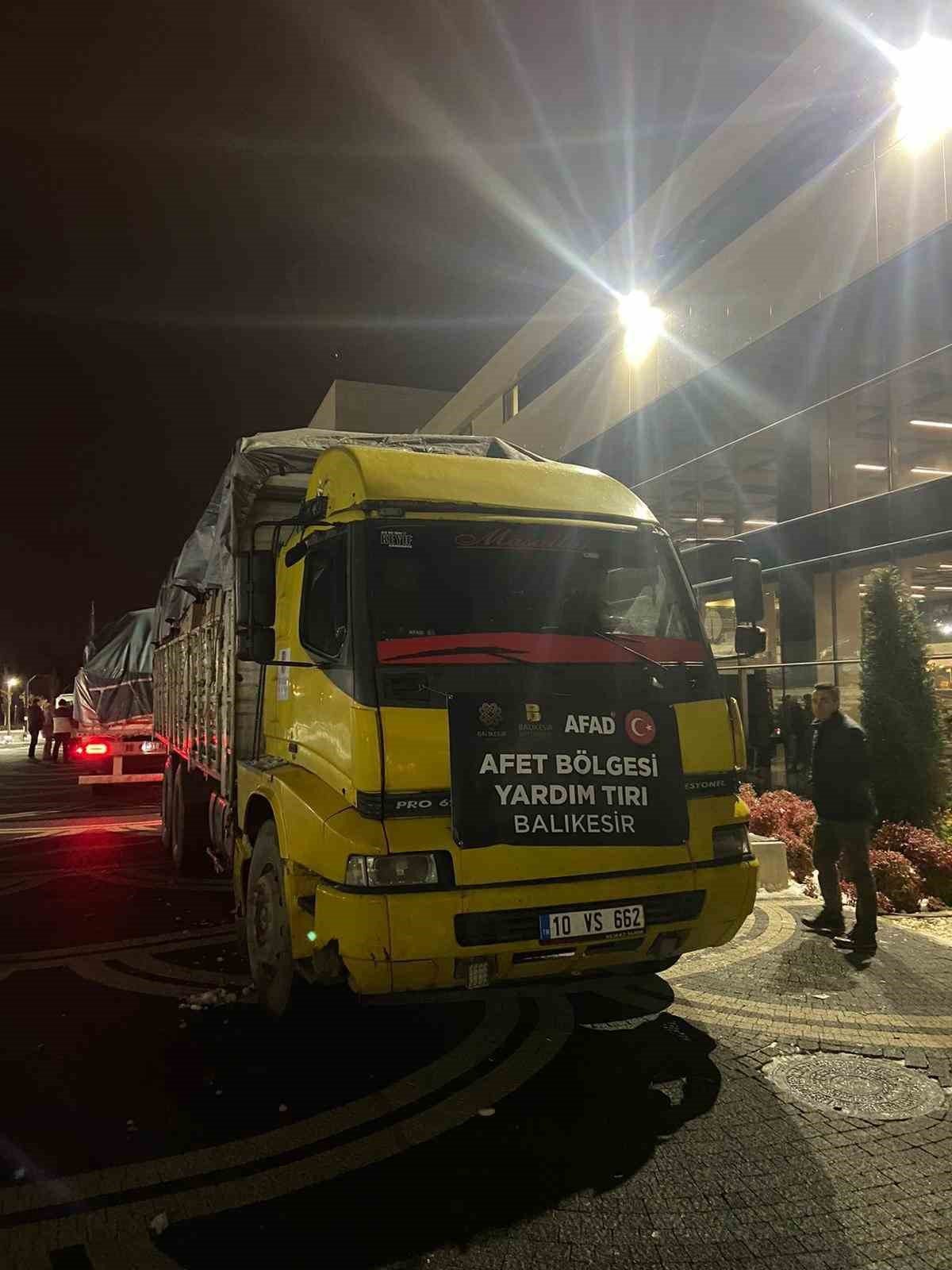 Balıkesir’den deprem bölgesine 252 tır dolusu yardım