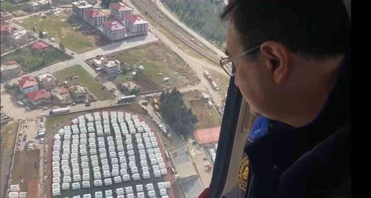 Bakan Dönmez İslahiye’de deprem bölgesini havadan inceledi