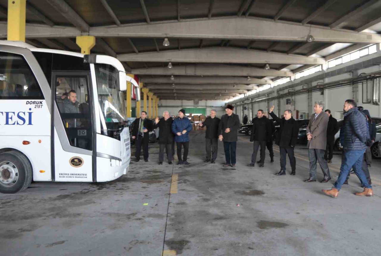 Deprem Bölgesine ERÜ’den Sağlık Ekibi Gönderilmeye Devam Ediyor