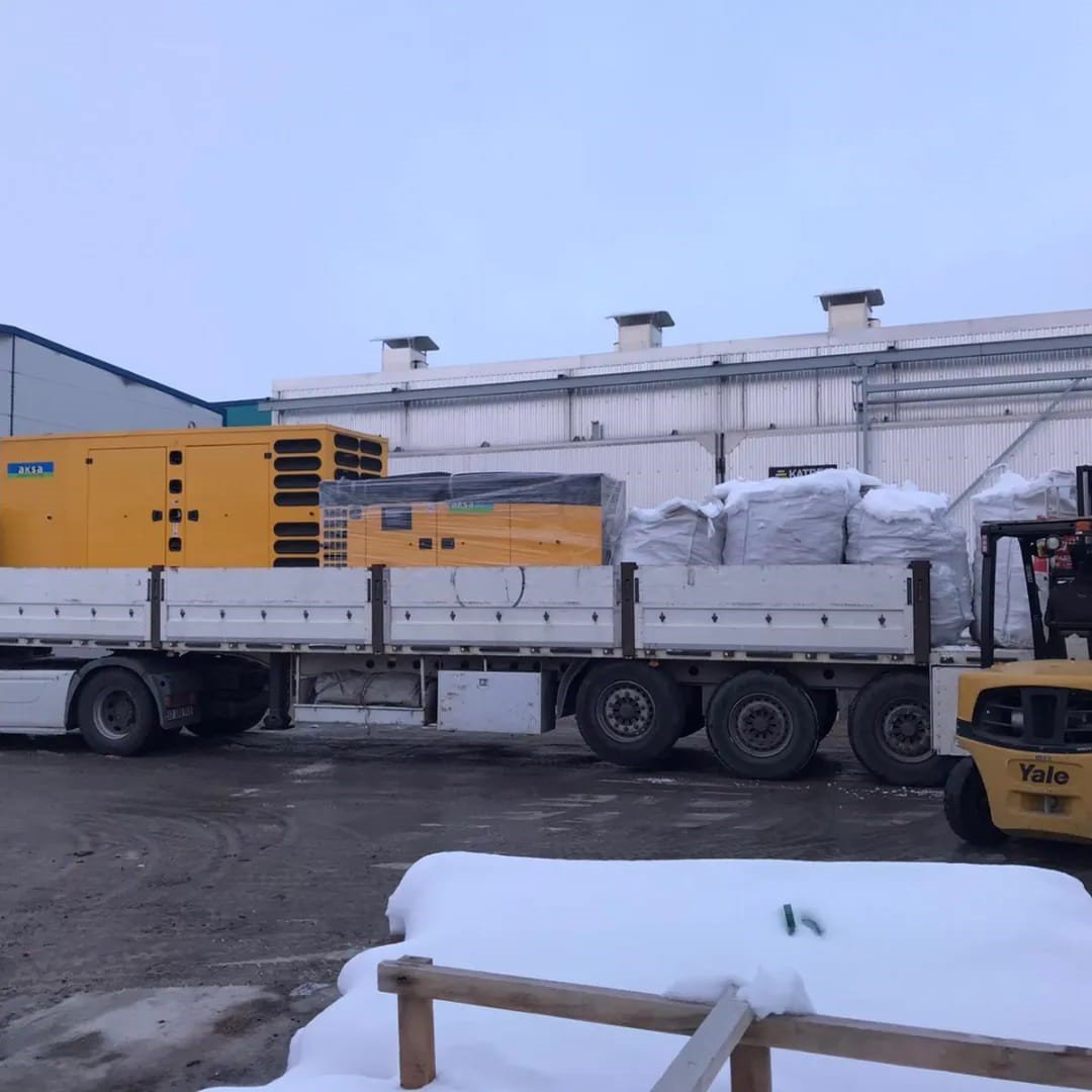 Kayseri Mobilyacılar Odası, KUMSMALL AVM, MOBİTEK ve MOBİBOYA Deprem Bölgesi için Seferber Oldu