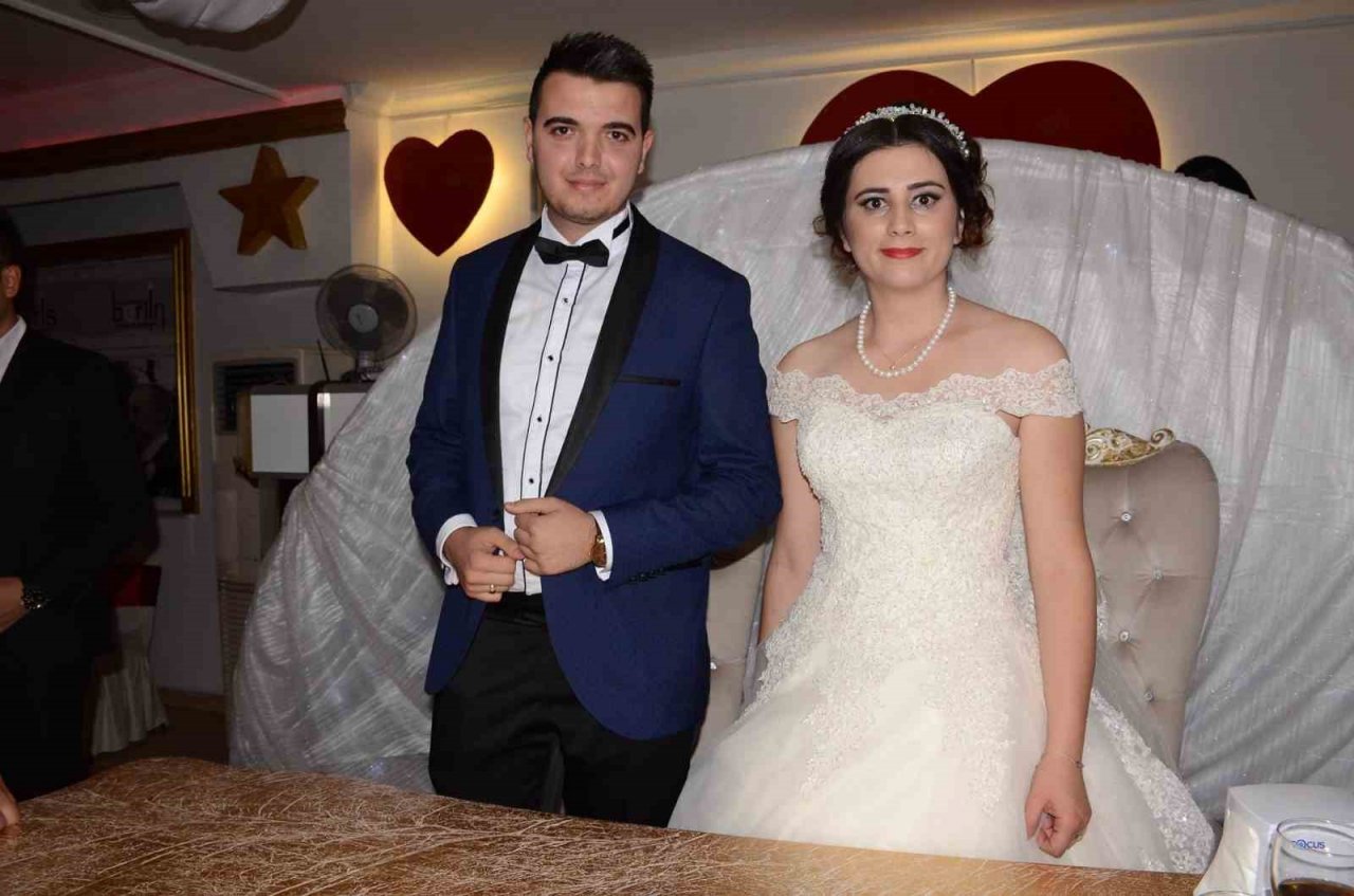 Bir aile yok oldu, tabutları yan yana dizildi