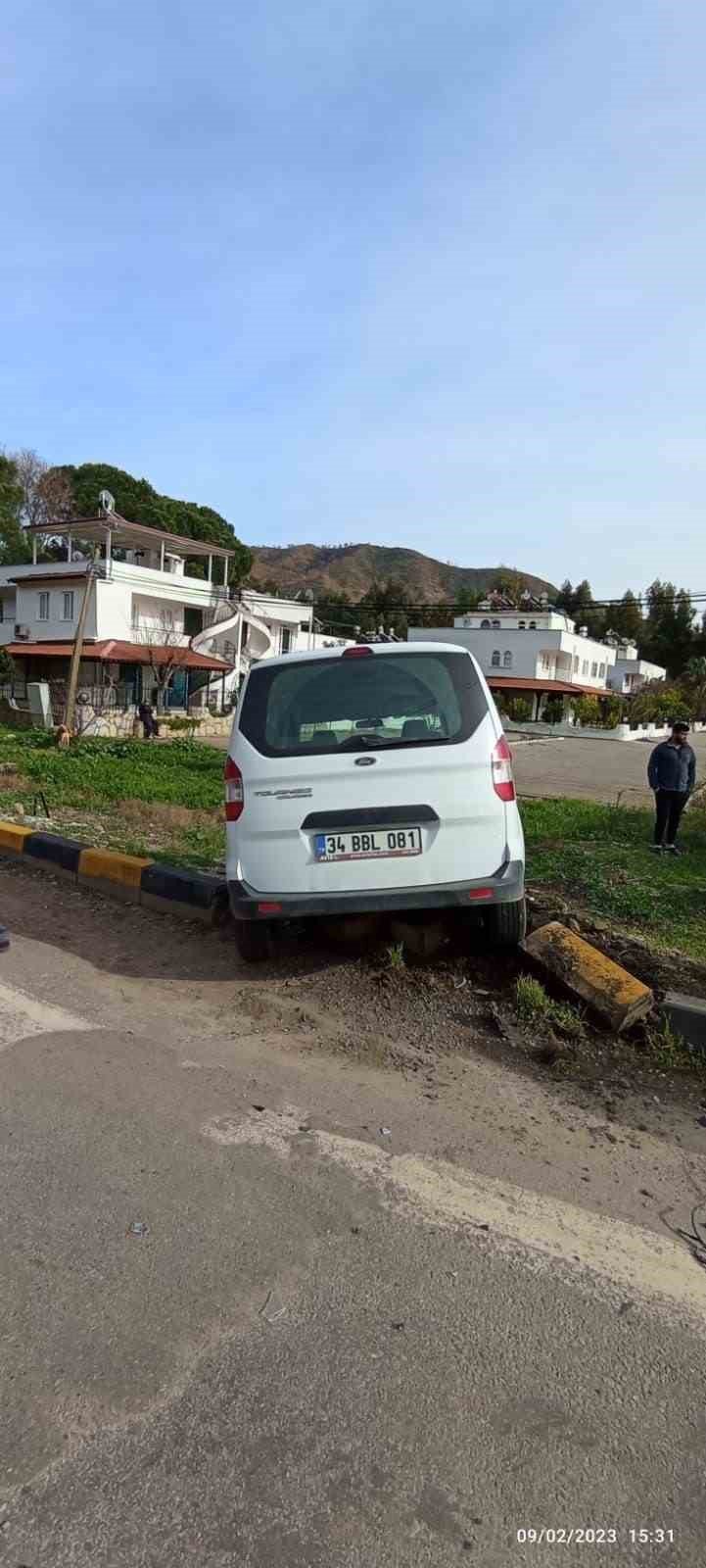 Marmaris’te zincirleme trafik kazası: 1 ölü, 2 yaralı