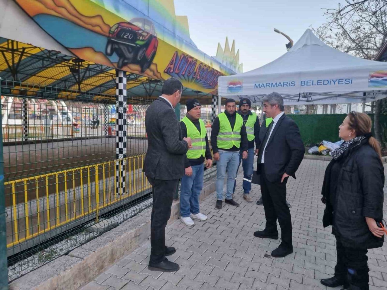 Marmaris’ten deprem bölgesine temizlik desteği