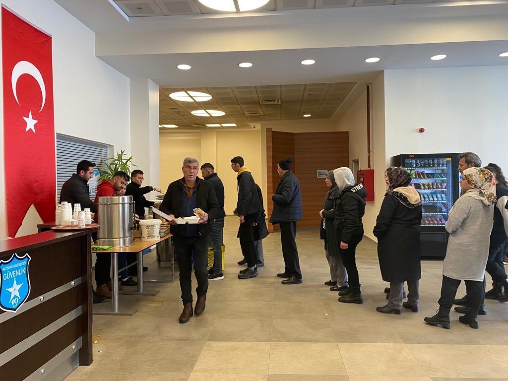 Kayseri Üniversitesi, Deprem Bölgesine Yardımlarını Sürdürüyor