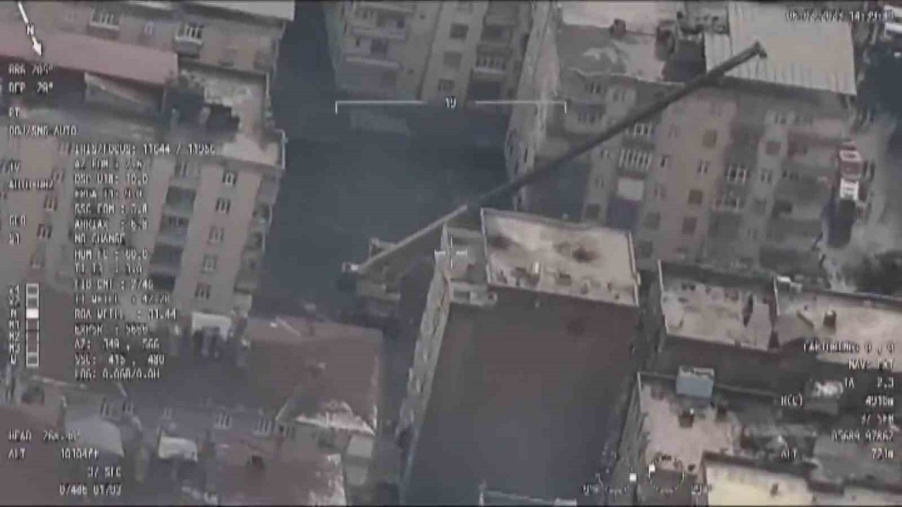 İHA’lar hasar tespit ve koordinasyon destek görevlerini aralıksız sürdürüyor