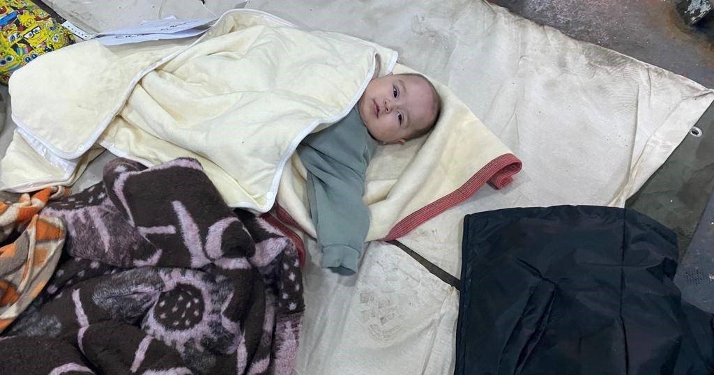 TCG İskenderun yaralı tahliyesine devam ediyor