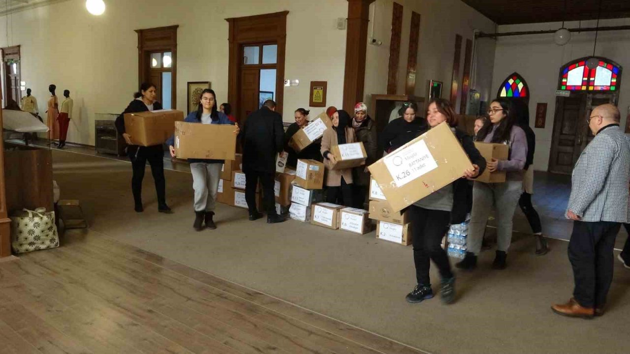 Muğla’dan depremzedelere polar