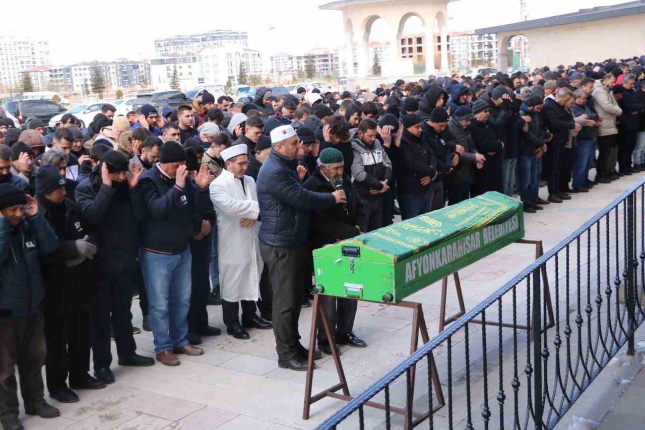 Resul Gün son yolculuğuna uğurlandı