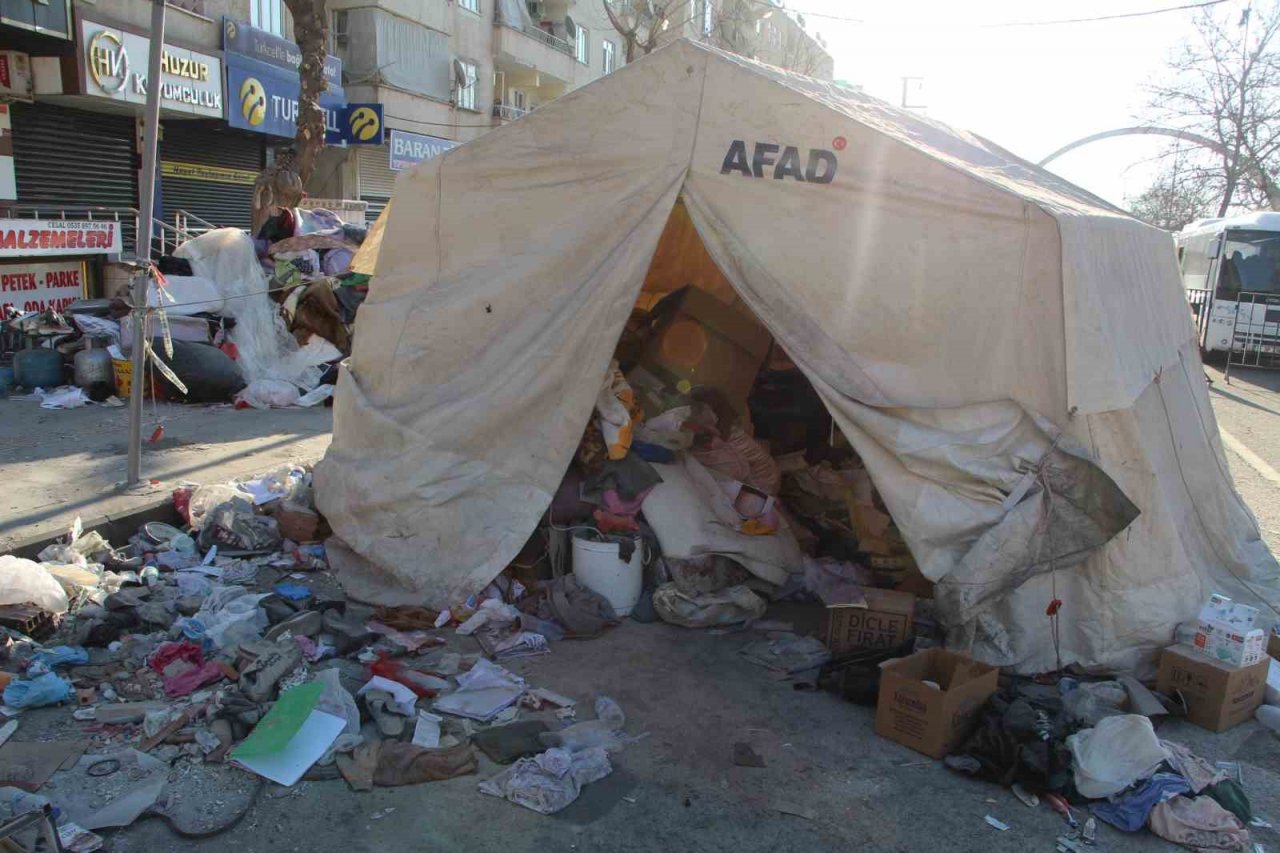 Diyarbakır’da Dündar Apartmanı’nın enkazında çalışmalar tamamlandı