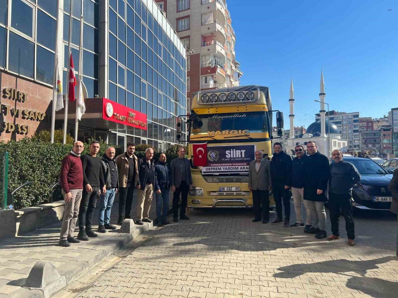 Siirt TSO, Malatya deprem bölgesinde yardım tırı gönderdi