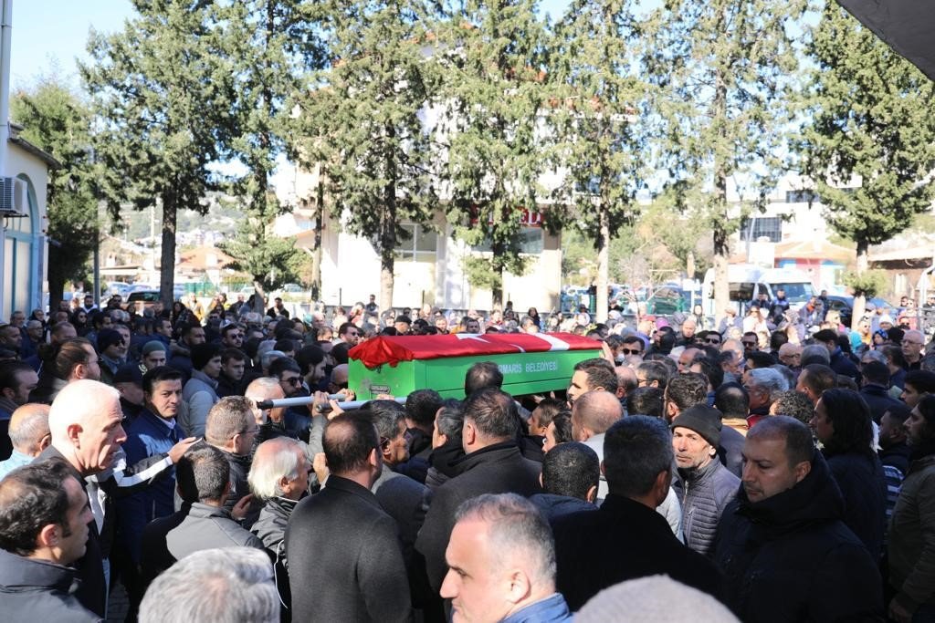 Depremde hayatını kaybeden Marmarisli tur rehberi Dal toprağa verildi