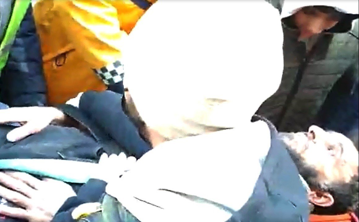 Hatay’da Yalova ekipleri 1 kişiyi daha enkazdan sağ çıkarıldı