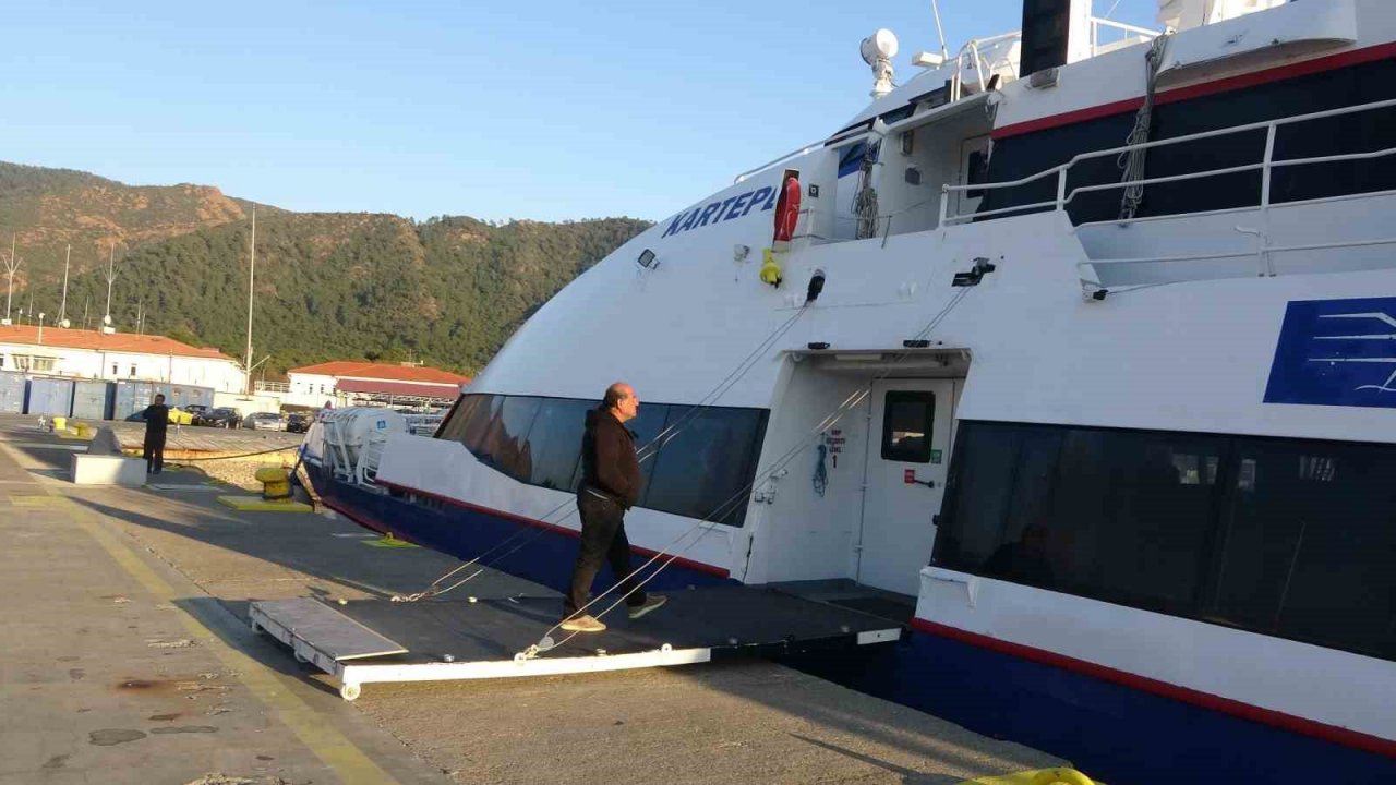 Rodos’tan depremzedelere yardım eli