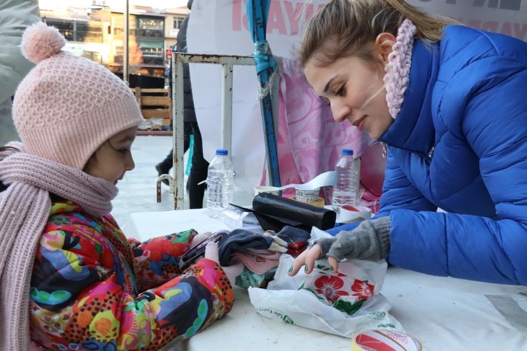 Nazilli 7’den 70’e depreme karşı tek yürek oldu