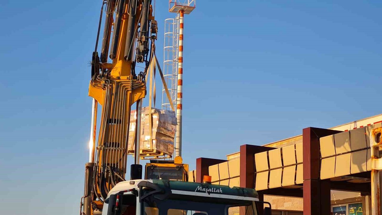 Yunanistan’ın İstanköy Adası’ndan depremzedelere yardım eli